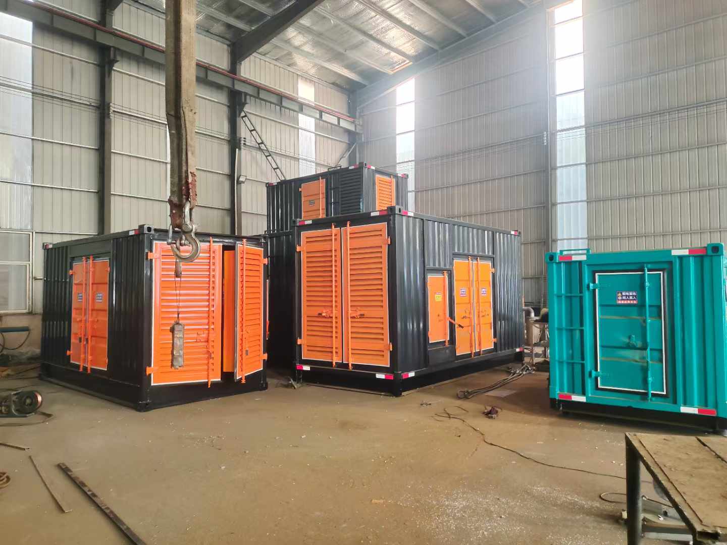 裕华发电机租赁厂家给您介绍一下如何根据使用环境选择合适的柴油发电机组品牌