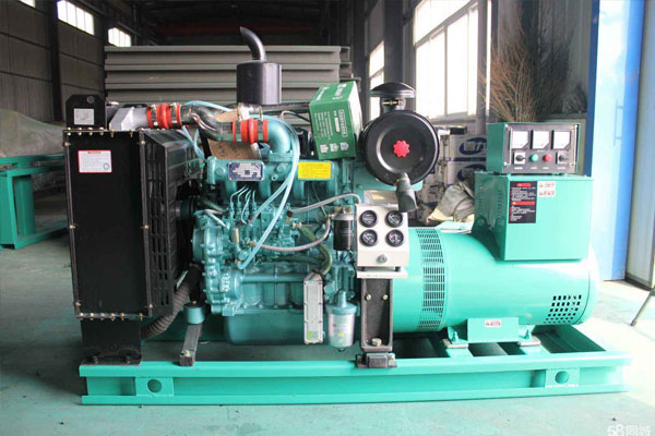 裕华如何判断机油是否需要更换？