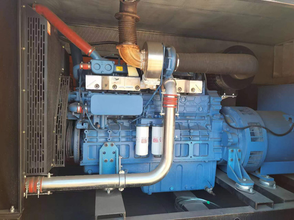 裕华燃油消耗率与进气温度的具体关系是什么？